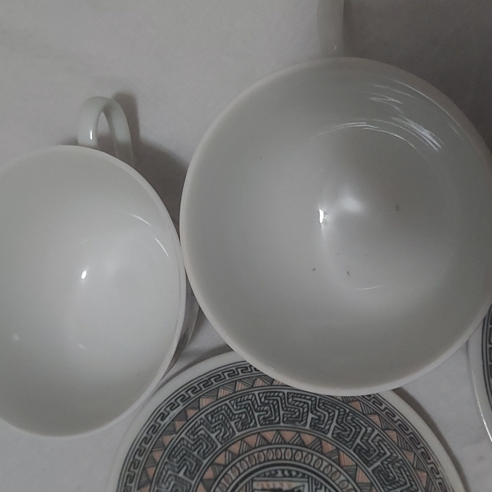 Vintage Tea Cup And Saucer - Picture 5 of 5